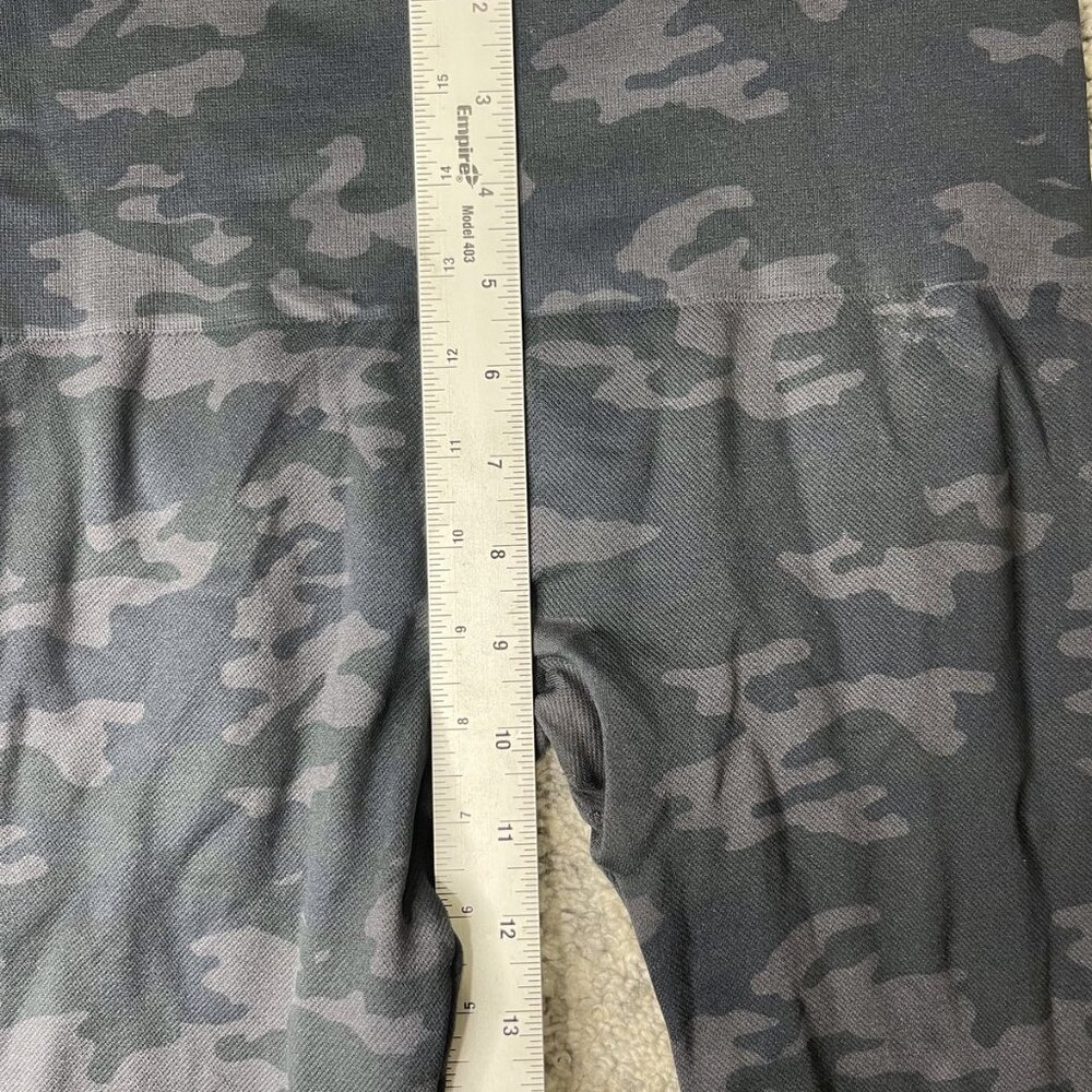Spanx Leggings Womens Medium Black Camo Seamless High Rise Activewear‎ Yoga - Picture 4 of 8